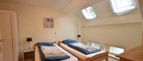 4 habitaciones y ropa de cama