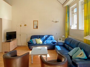 Apartment | Living room