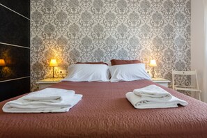 2 slaapkamers, een strijkplank/strijkijzer, gratis wifi, beddengoed