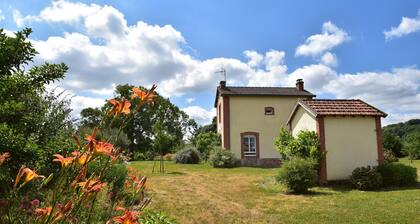 Villa in Crux-la-ville Near Morvan Park