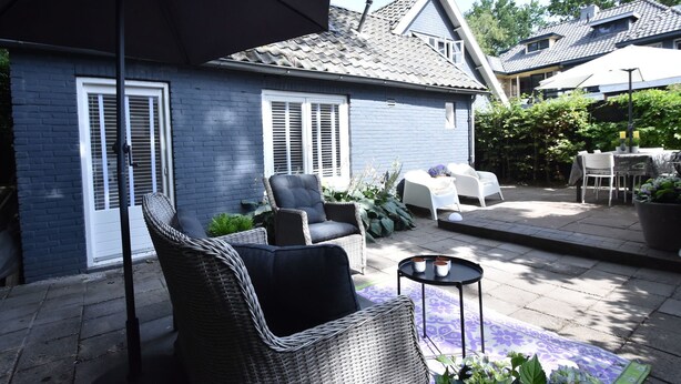 Unclassified image, 1 of 19, button - Hip Summer House in the Centre of Artists' Village Bergen With Terrace (Bergen)