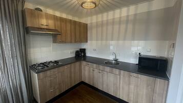 Rumah | Dapur pribadi | Mesin pembuat kopi/teh