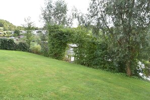 House | Garden - Holiday Home in Harderwijk Near Serene Lake (Zeewolde)