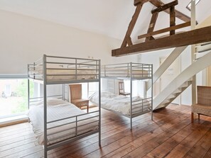 Room amenity - Spacious Farmhouse in Limburg near Forest (Bemelen)