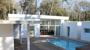 Outdoor pool - Design Villa With Private Wellness, 700m From the Beach and all Amenities (Longeville-sur-Mer)