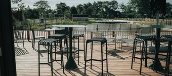 Chalet in a Holiday Park Near the sea