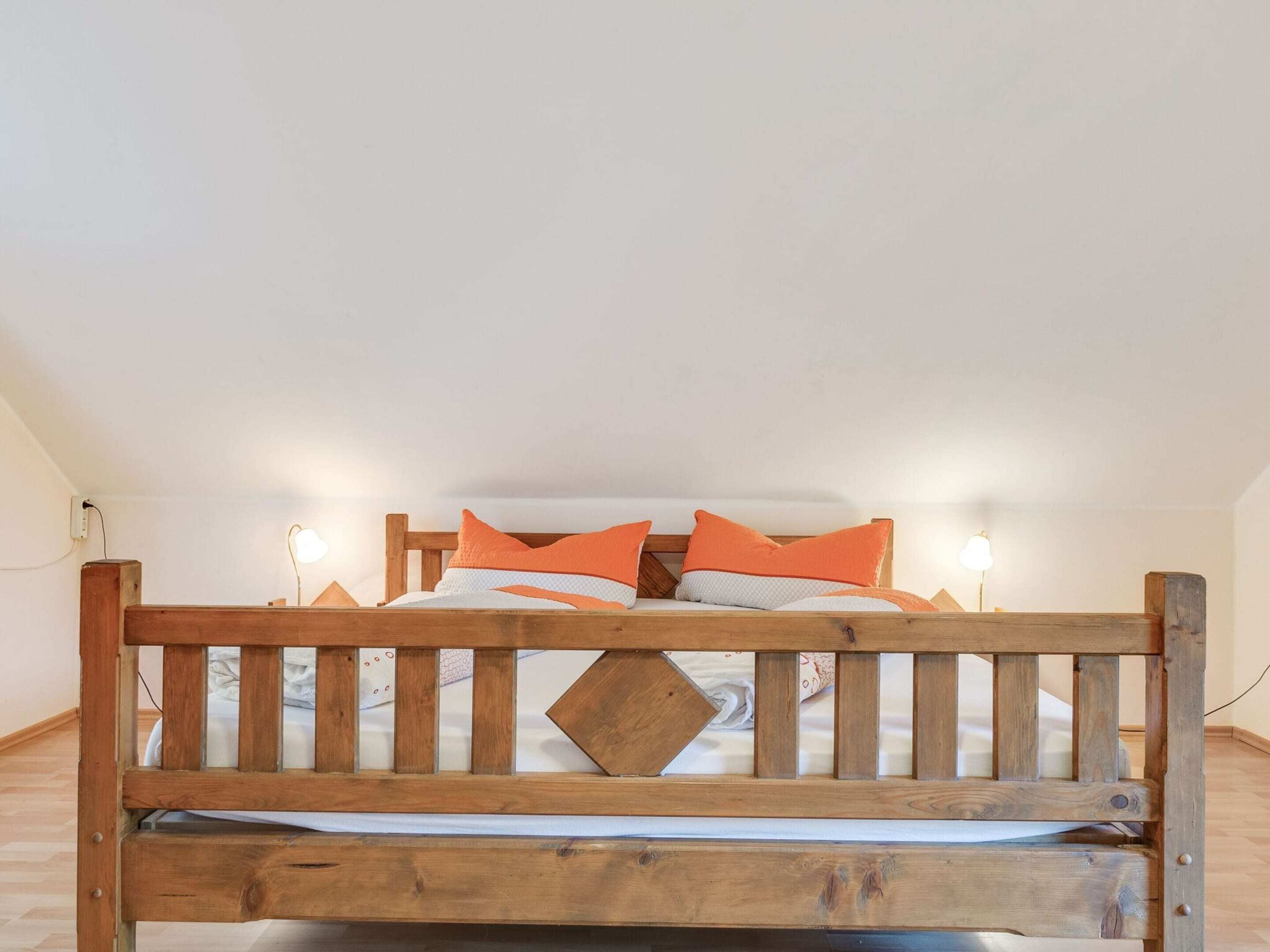 3 bedrooms, individually furnished, travel cot, bed sheets