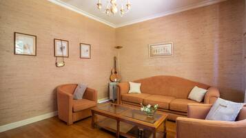 House | Living room