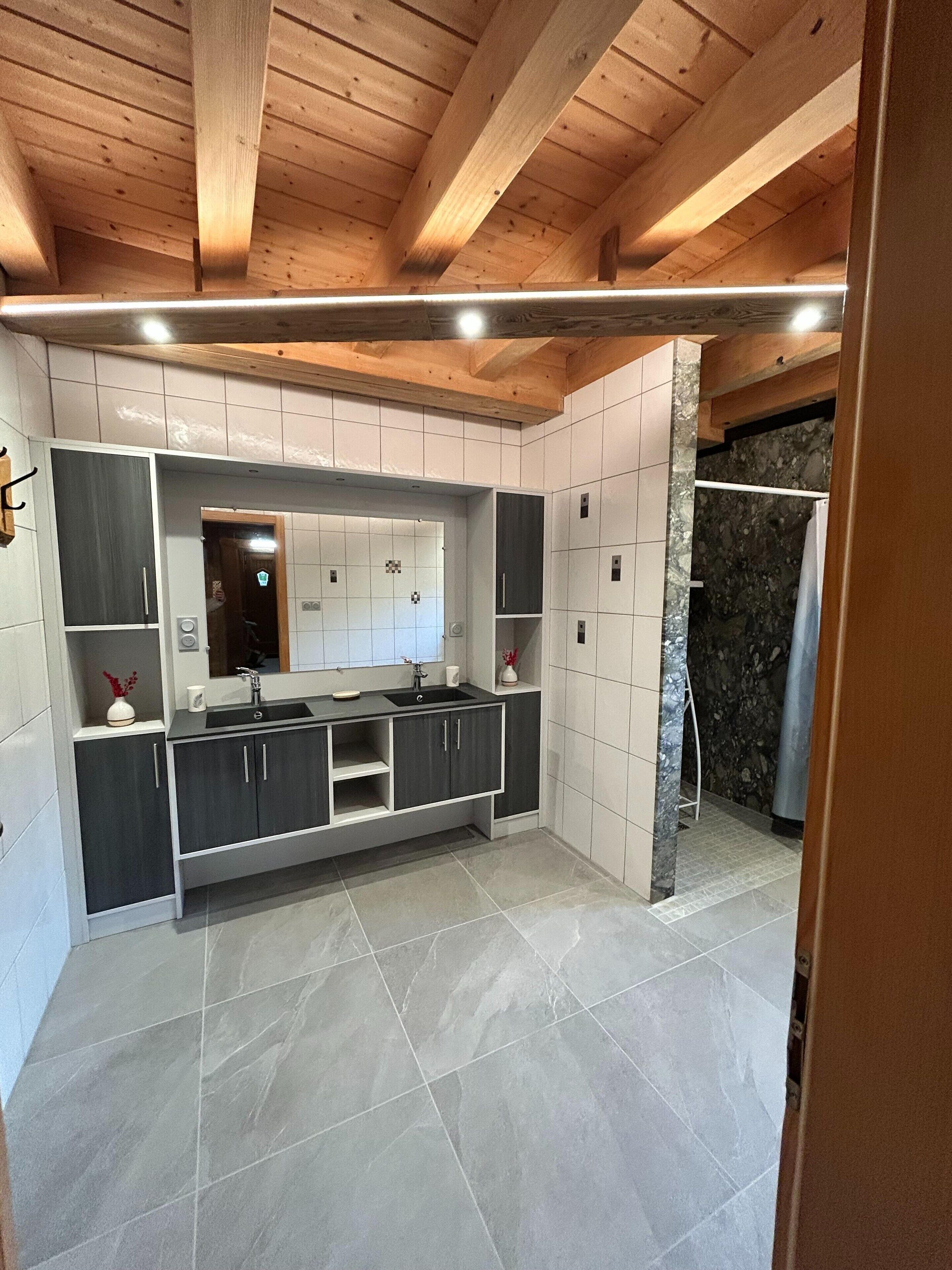 Chalet | Bathroom
