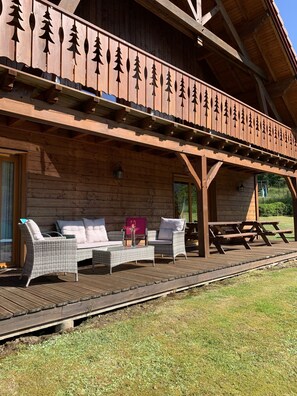 Chalet | Balcony - Chalet in Ventron Near La Bresse Ski Area (Ventron)