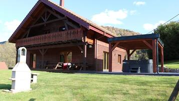 Chalet | Exterior