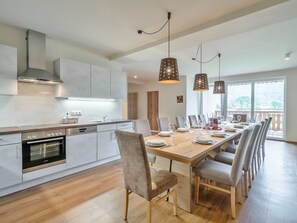 Departamento | Cocina privada | Periquera 
