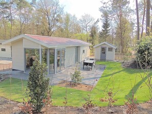 Bungalow | Exterior