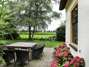 House | Balcony - Heritage Holiday Home in Beesd near Forest (Beesd)