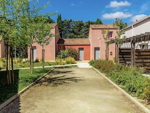Exterior - Semi-detached Home in the Hinterlands of Languedoc (Saint-Christol)