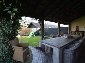 House | Balcony
