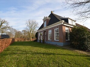 House | Exterior