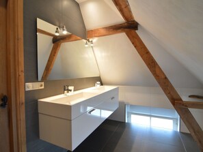 House | Bathroom - Classy Farmhouse in Geesteren With Terrace (Geesteren)