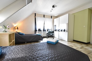 Ferienhaus | 4 Schlafzimmer, individuell eingerichtet, Bettwäsche