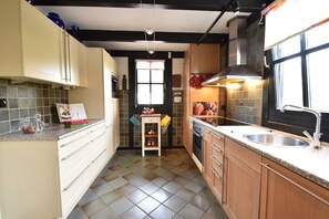 House | Private kitchen