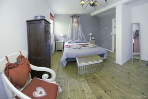 Chalet - Chalet in Raon-l'etape Near Lake (Raon-l'Etape)