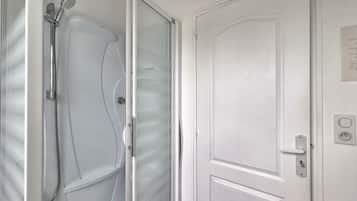 House | Bathroom
