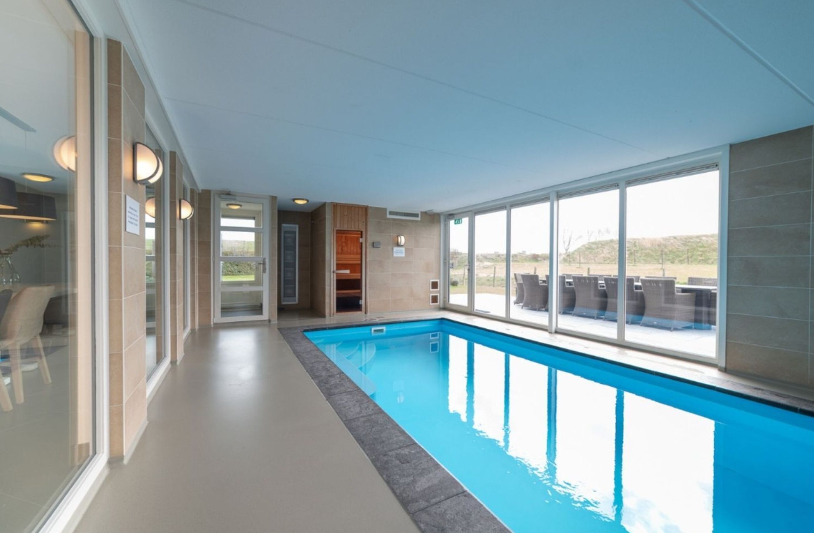 Indoor pool, outdoor pool