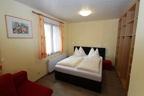 Maison | 2 chambres, ameublement unique, literie fournie