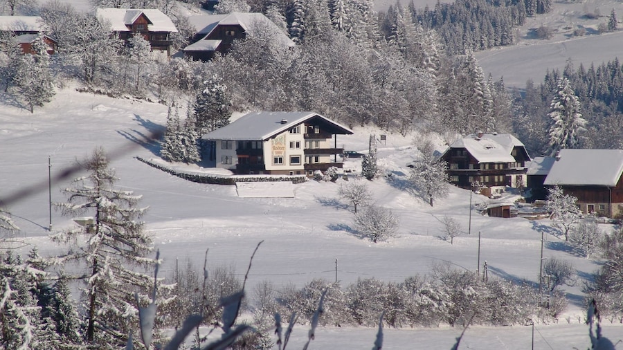 Lush Apartment in Afritz am See near Ski Area