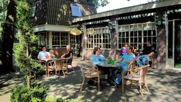 Buiten dineren