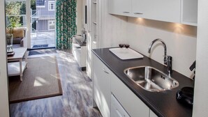 Unclassified image, 5 of 13, button - Modern Hotel Suite, a Stone's Throw From the sea on Texel (De Koog)