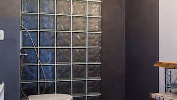 House | Bathroom