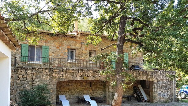 Unclassified image, 1 of 33, button - Romantic, Holiday Home in Flayosc With Private Swimming Pool and in the Forest! (Draguignan)