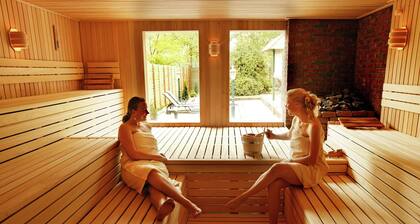 Attractive Holiday Home with Large Garden near Zwolle