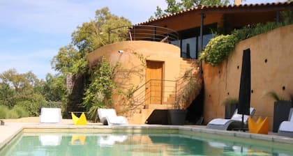 Beautiful Villa With a Private Pool in Var