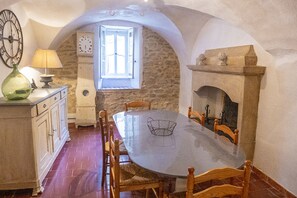 House | Dining - Village House in La Caunette With Pool (La Caunette)