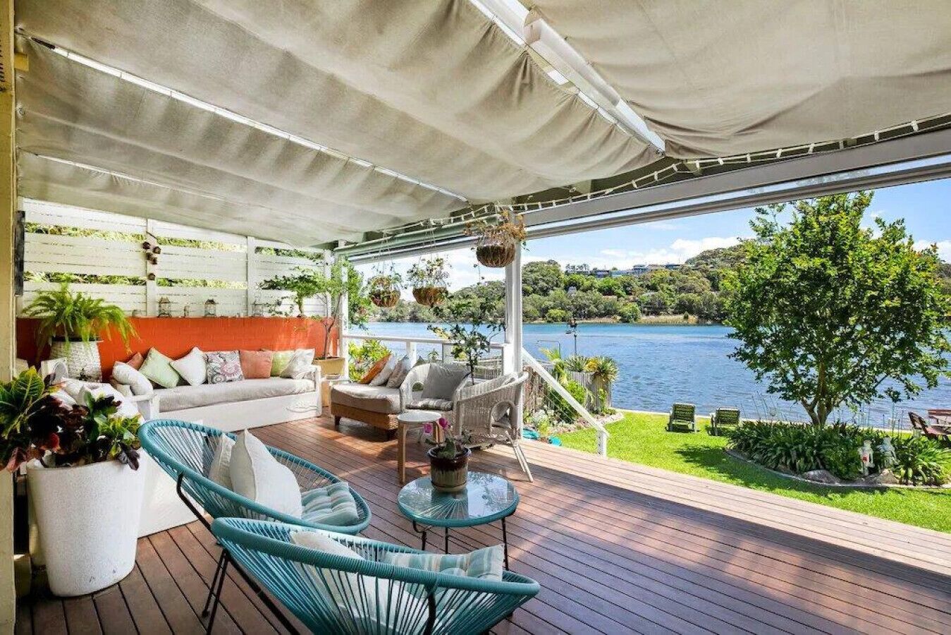 Lakeside - Waterfront