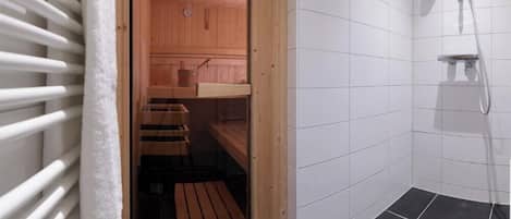 House | Spa treatment