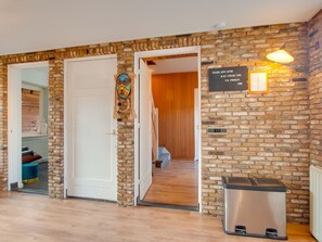 3 Schlafzimmer, individuell eingerichtet, Bettwäsche