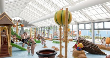 Atmospheric House With Play Space, at the Harbor
