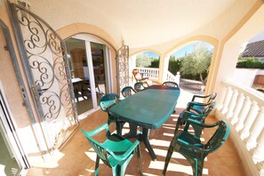 Servei de restauració a l'aire lliure