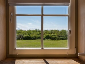 6 Schlafzimmer, individuell eingerichtet, Bettwäsche