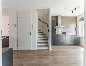 Apartment | Private kitchen | Electric kettle - Apartment Near South Beach With Sauna (Koudekerke)