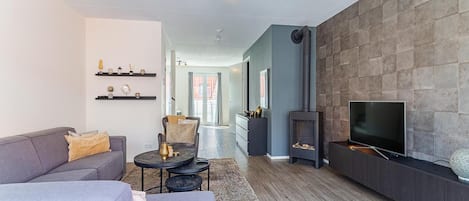 Apartment | Living room