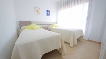 2 dormitorios, wifi gratis, ropa de cama y accesible en silla de ruedas