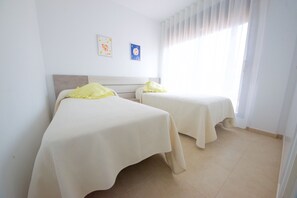 2 chambres, Wi-Fi gratuit, draps fournis