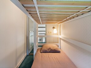 Huis | 3 slaapkamers, individueel gemeubileerd, een strijkplank/strijkijzer