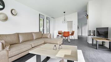 Chalet | Living area