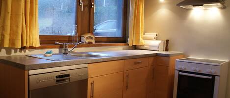 Cottage | Private kitchen | Highchair