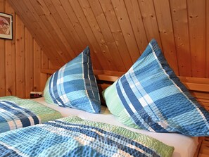 Huis | 1 slaapkamer, individueel gemeubileerd, een strijkplank/strijkijzer